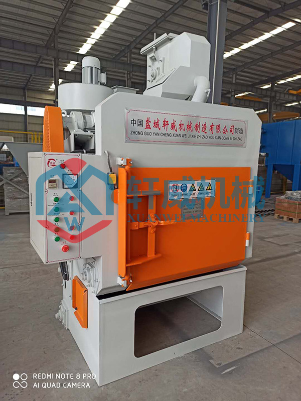 Crawler type shot blasting machine